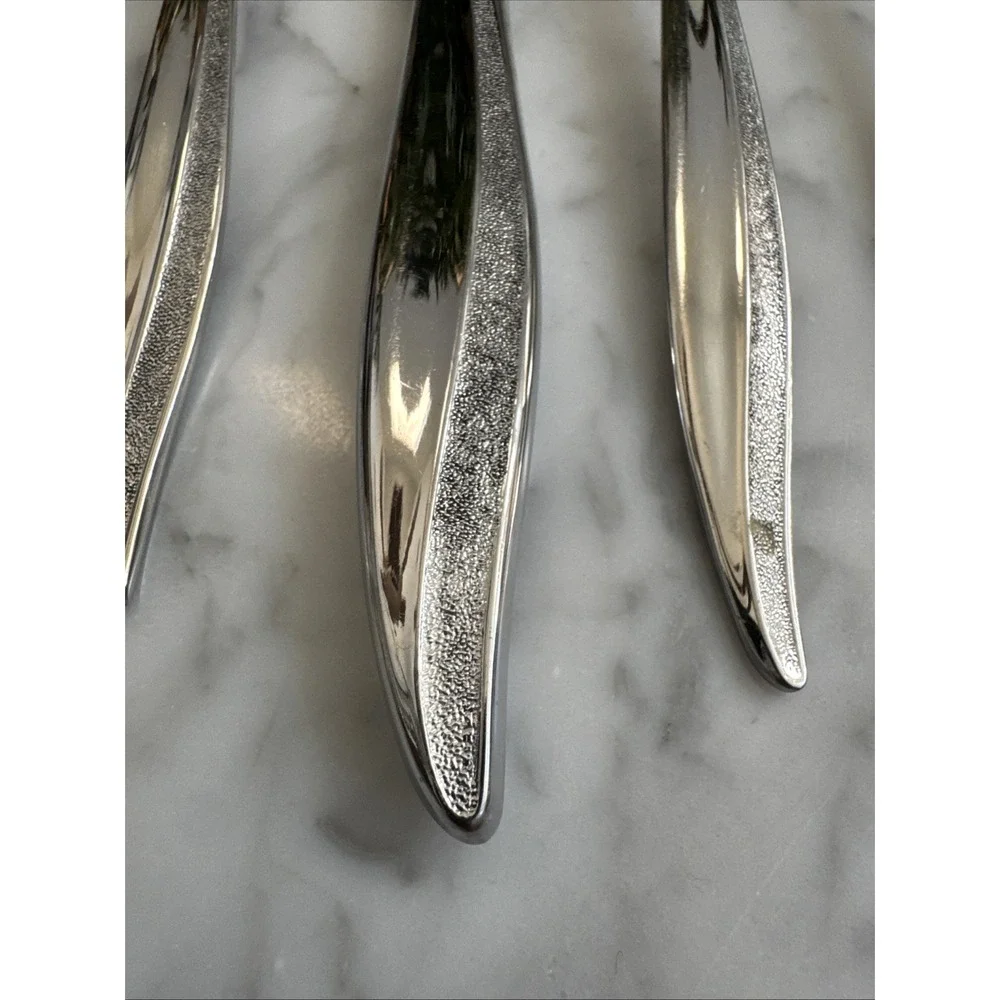 Oneidacraft Deluxe TEXTURA 6pc Place Setting Service‎ for One Stainless Flatware